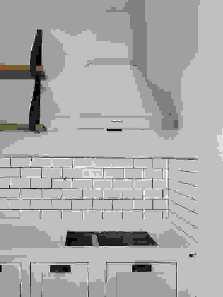 목소리 KitchenSinks & taps