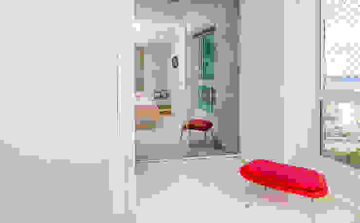 VZ Arquitetas Chambre moderne Blanc