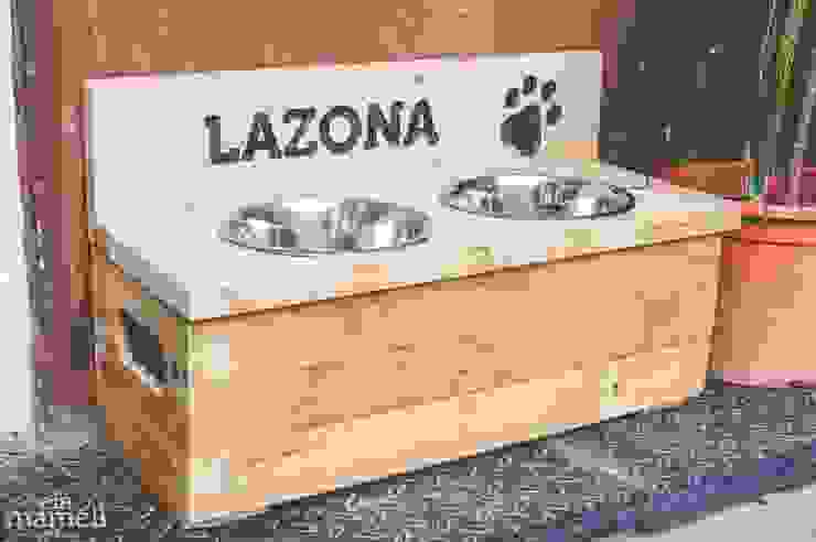 Una Doggie Bar en madera de palets que cuida la salud de tu mascota, Ein Mamëll Ein Mamëll Weitere Zimmer Holz Haustierzubehör