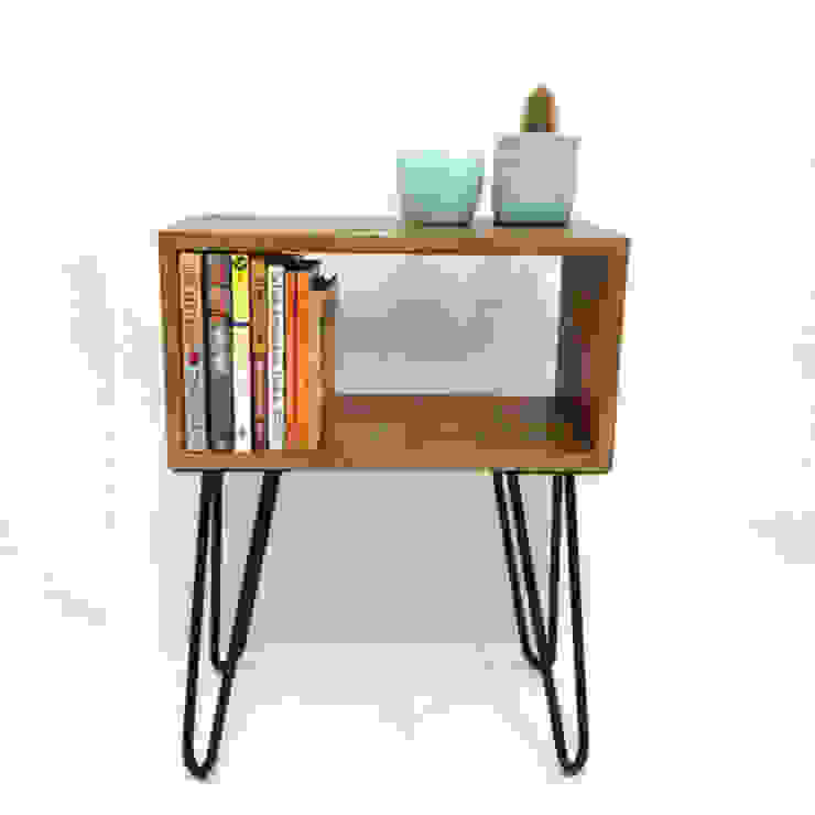 Vintage House Coruna Vintage House Coruna Living roomCupboards & sideboards