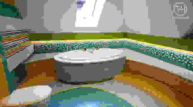 Modern bathroom by TOKA + HOME Modern Ceramic