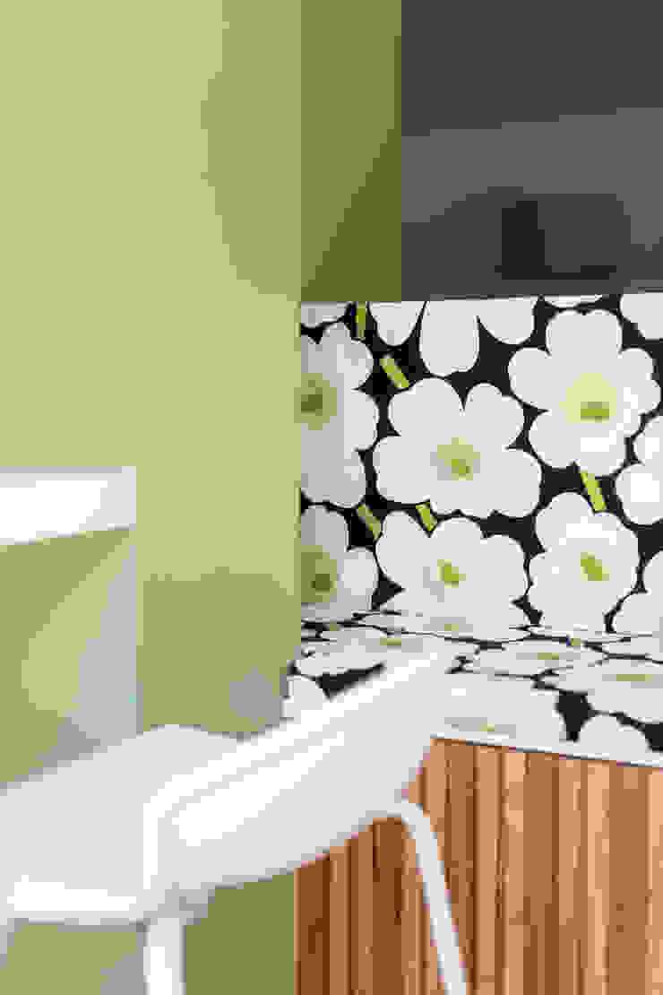 Minimalistische Wohnzimmer von Maurizio Giovannoni Studio Minimalistisch