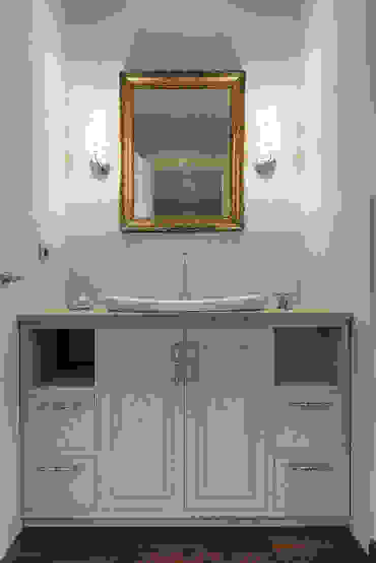 I NEUTRI PERFETTI, Melissa Giacchi Architetto d'Interni Melissa Giacchi Architetto d'Interni Baños clásicos