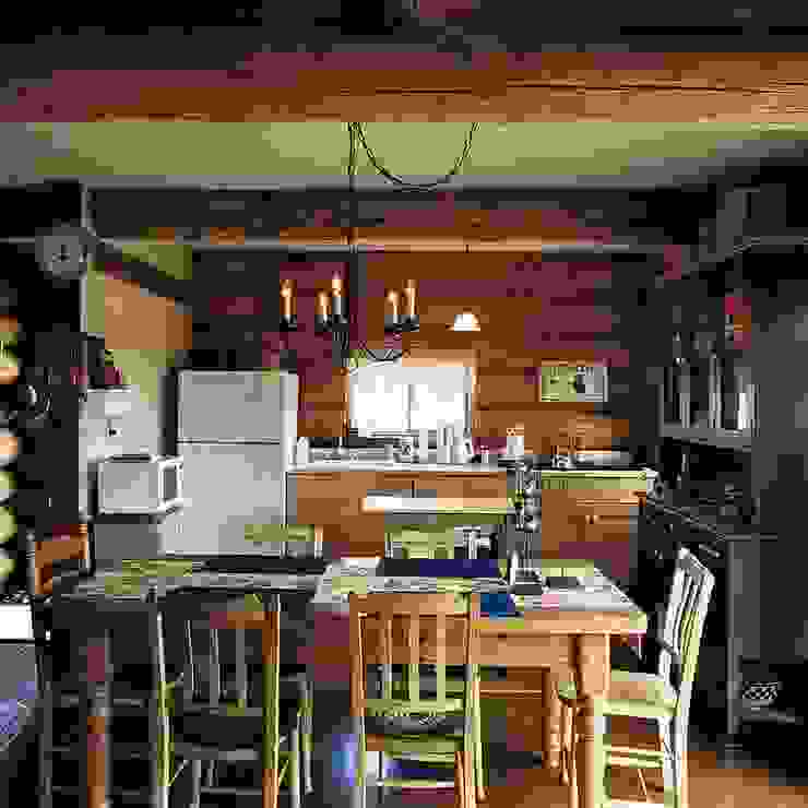 Log Cabin beside Japan Alps Cottage Style / コテージスタイル Country style dining room Wood Wood effect