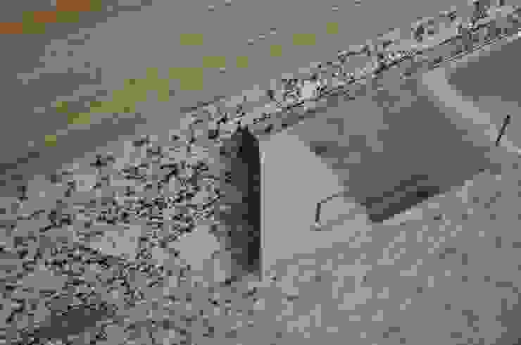 Bathrooms/ Dynamic444 od Dynamic444 Nowoczesny