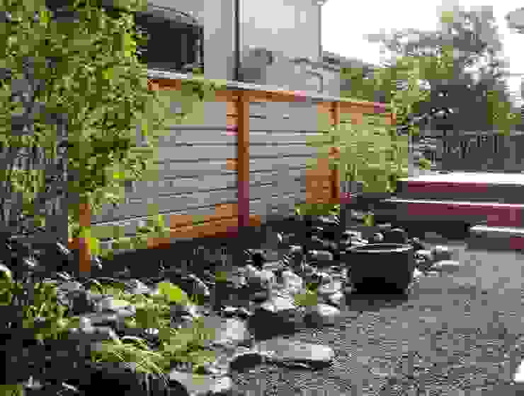 小さな池のある庭 Kamakura Homify