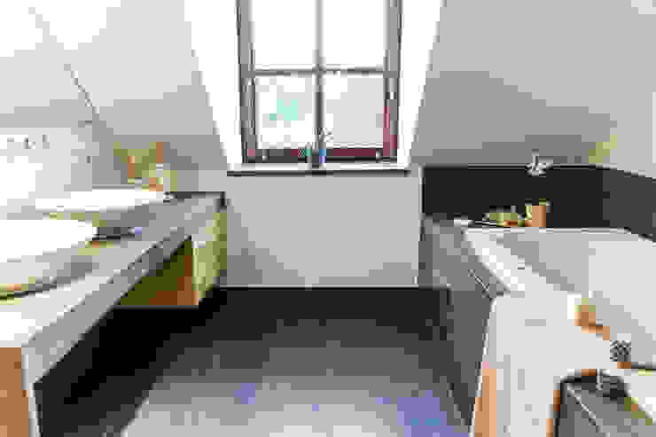 Staging einer Villa zum Verkauf Home Staging Gabriela Überla Klassische Badezimmer