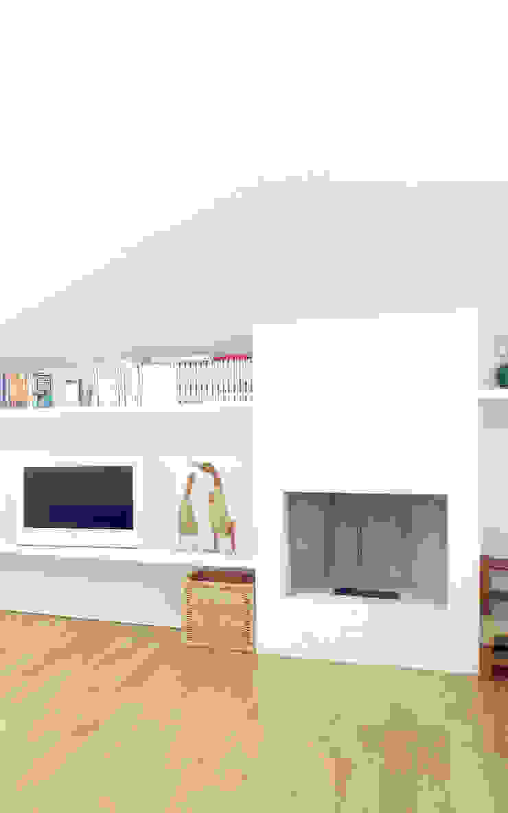 02arch Minimalist living room