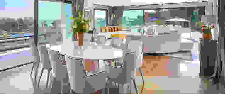 Super Cannes TLA Studio Modern dining room
