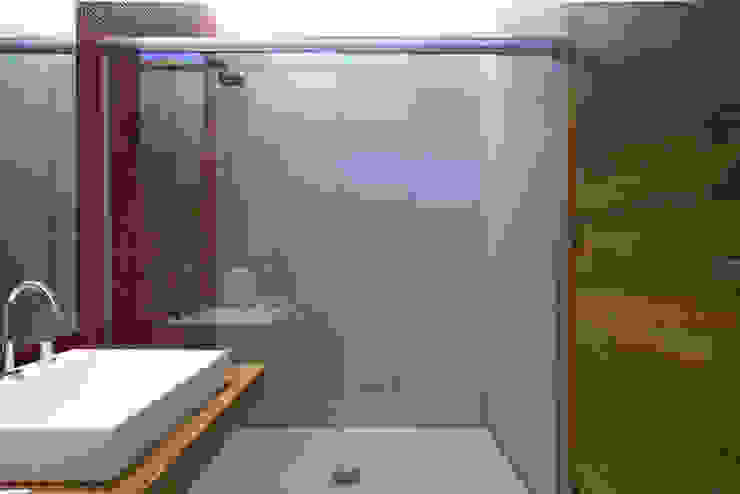 Mountain House David Guerra Arquitetura e Interiores Casas de estilo rústico