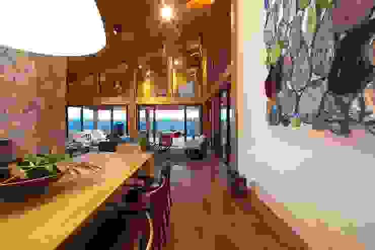 Mountain House David Guerra Arquitetura e Interiores Casas de estilo rústico