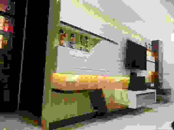 ANCIENT INTERIO Salas de estar modernas