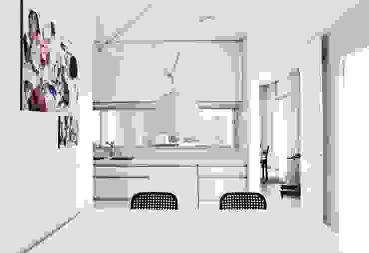 Arq. PAULA de ELIA & Asociados Modern living room