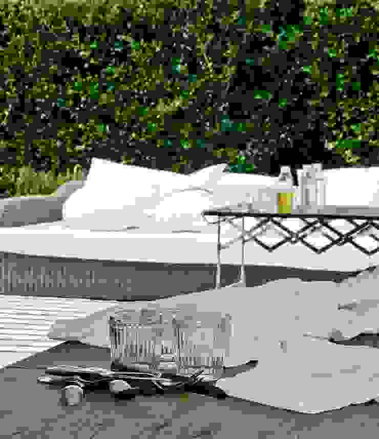 Arq. PAULA de ELIA & Asociados Modern Garden