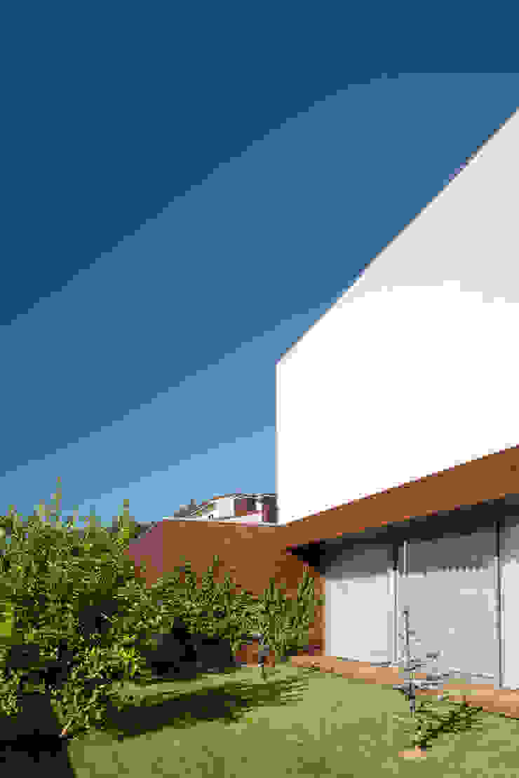 by FRARI - architecture network