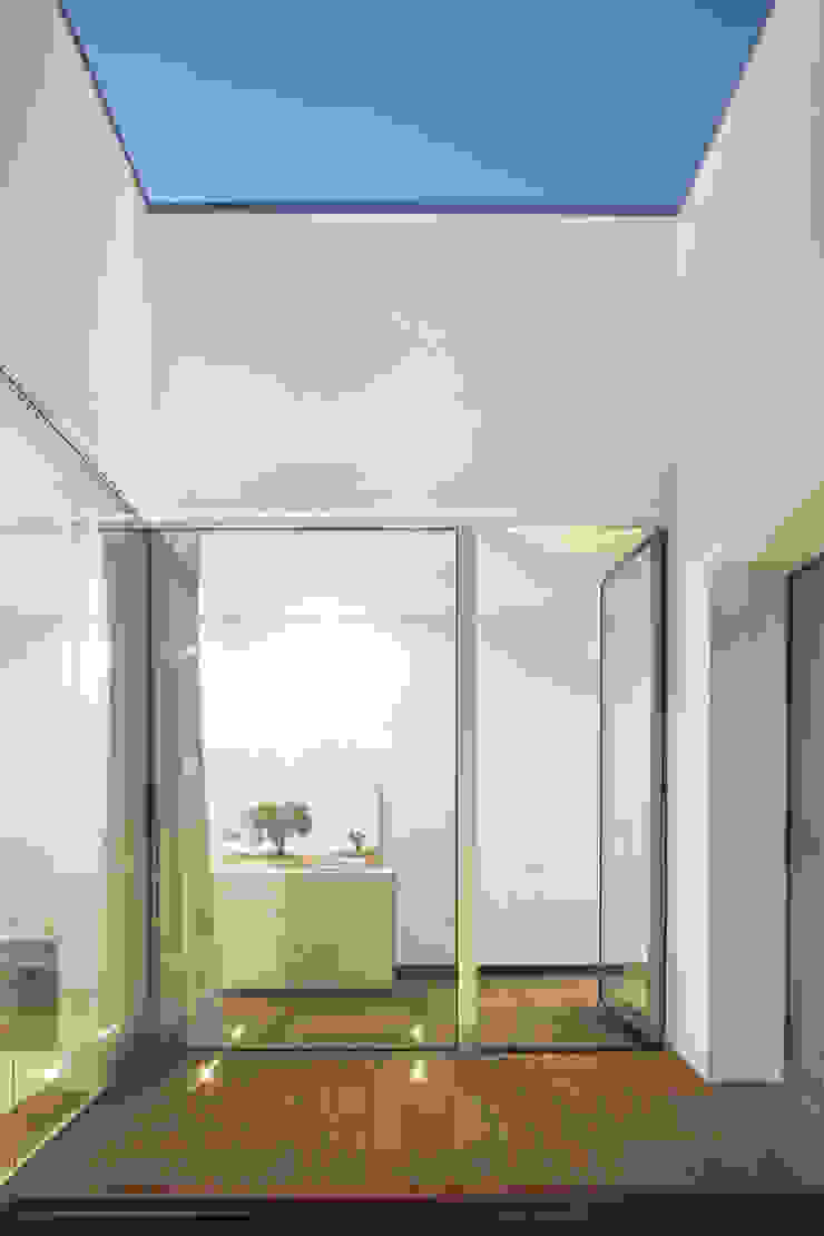 by FRARI - architecture network