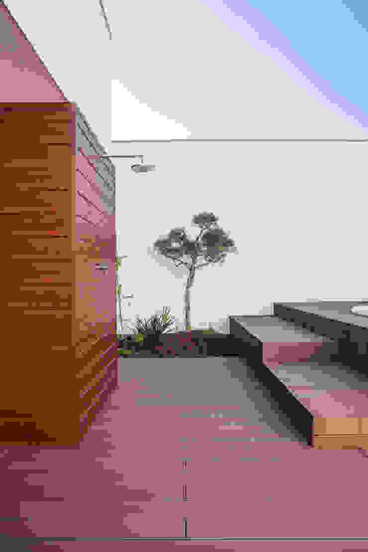 by FRARI - architecture network