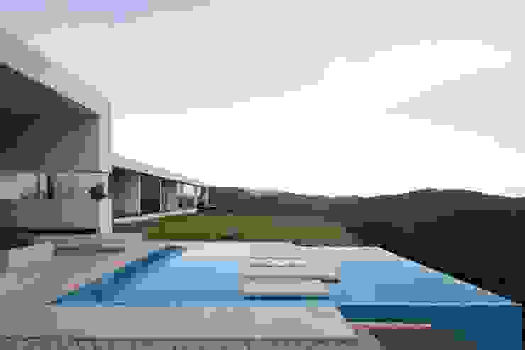 LIGHTEN Hồ bơi phong cách tối giản