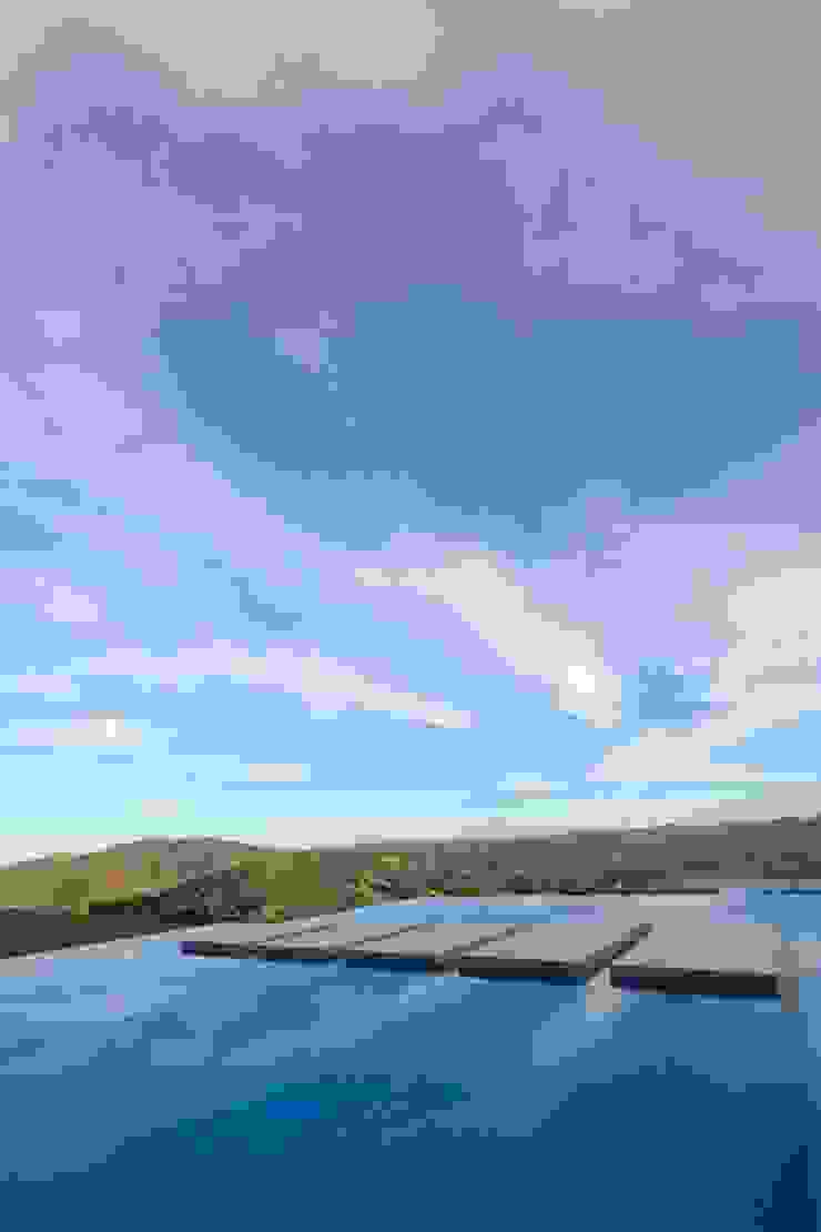 LIGHTEN Nhà phong cách tối giản