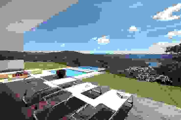 LIGHTEN Nhà phong cách tối giản