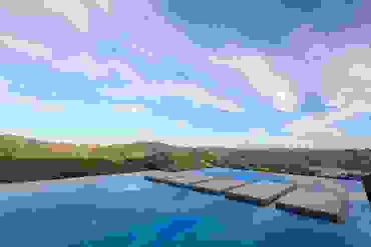 LIGHTEN Hồ bơi phong cách tối giản