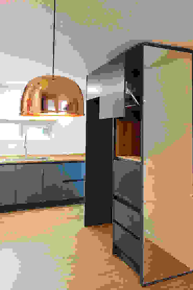 목소리 CucinaLavandini & Rubinetti Legno Grigio