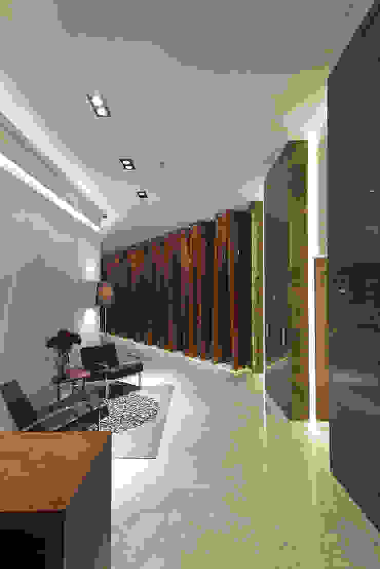 Hansi Arquitectura Modern Walls and Floors