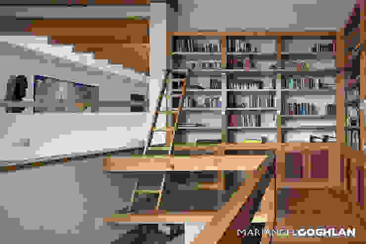 Biblioteca MARIANGEL COGHLAN Estudios y despachos modernos