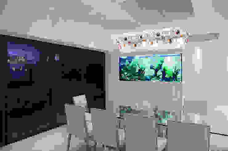 Contemporary Family Home Aquarium Architecture Modern dining room