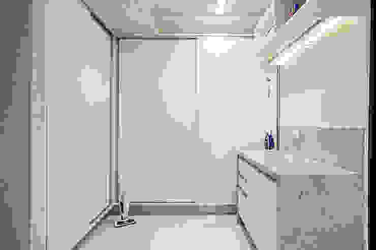 Patrícia Azoni Arquitetura + Arte & Design Garajes tropicales