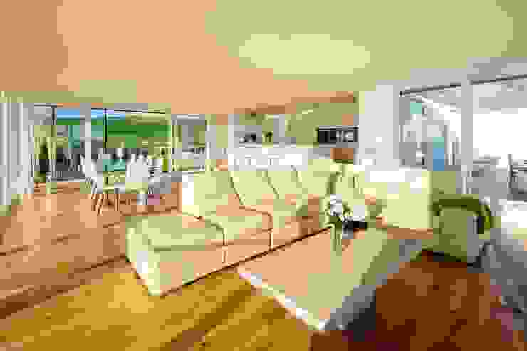 Communal seating area Perfect Stays Salones modernos