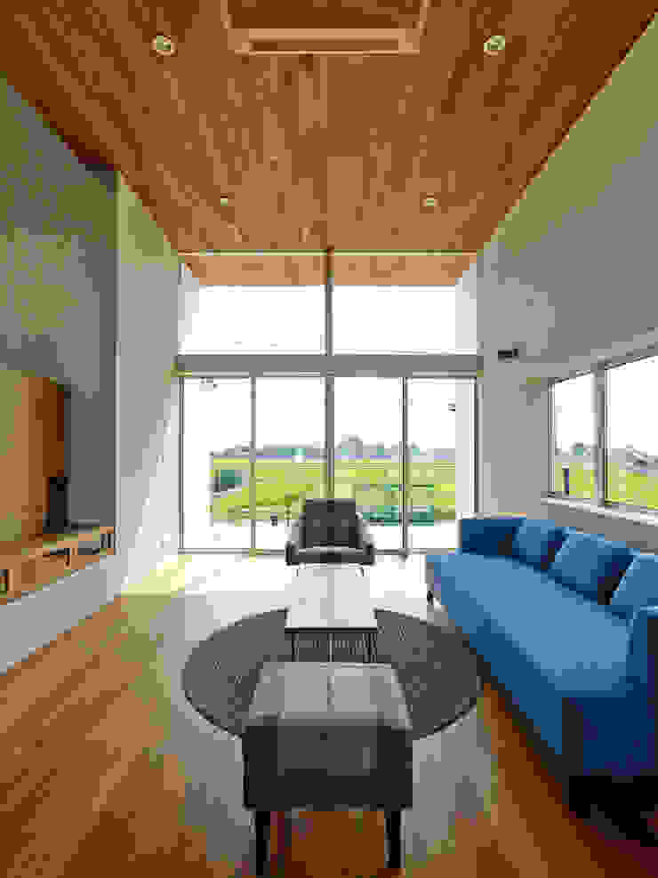 小野里信建築アトリエ Moderne Wohnzimmer