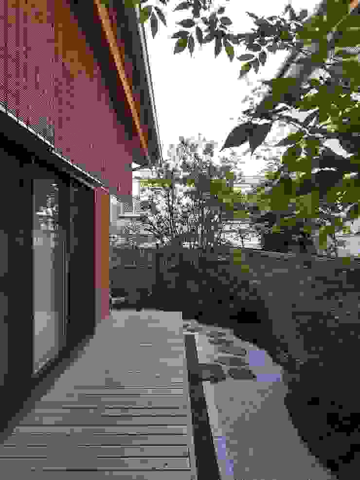 株式会社蔵持ハウジング 모던스타일 정원