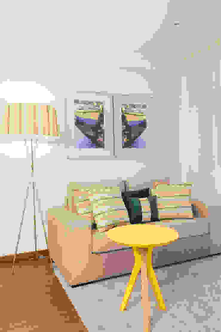 de Alma Braguesa Furniture Moderno