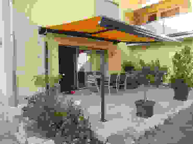 Markise derraumhoch3 Klassischer Balkon, Veranda & Terrasse Orange Accessoires und Dekoration