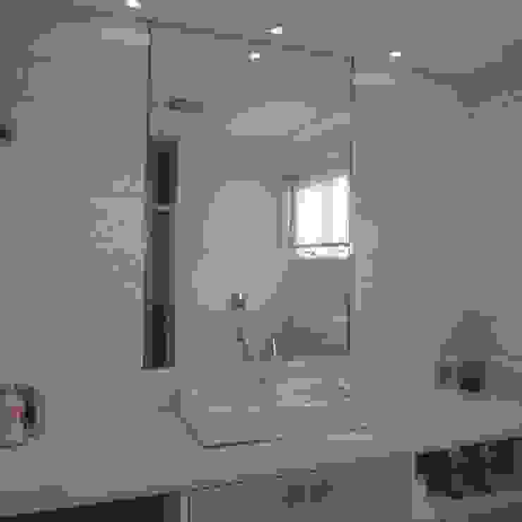 Lu Andreolla Arquitetura 모던스타일 욕실