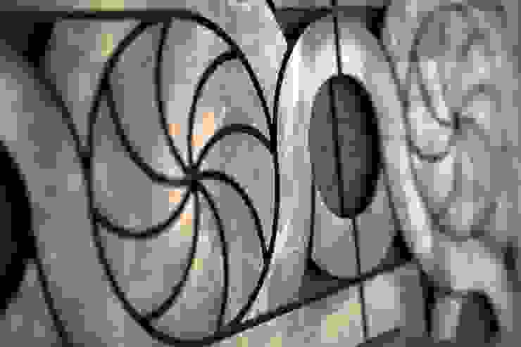 Moldura revolandeta Cordoba CreativeHeritage Hoteles de estilo minimalista