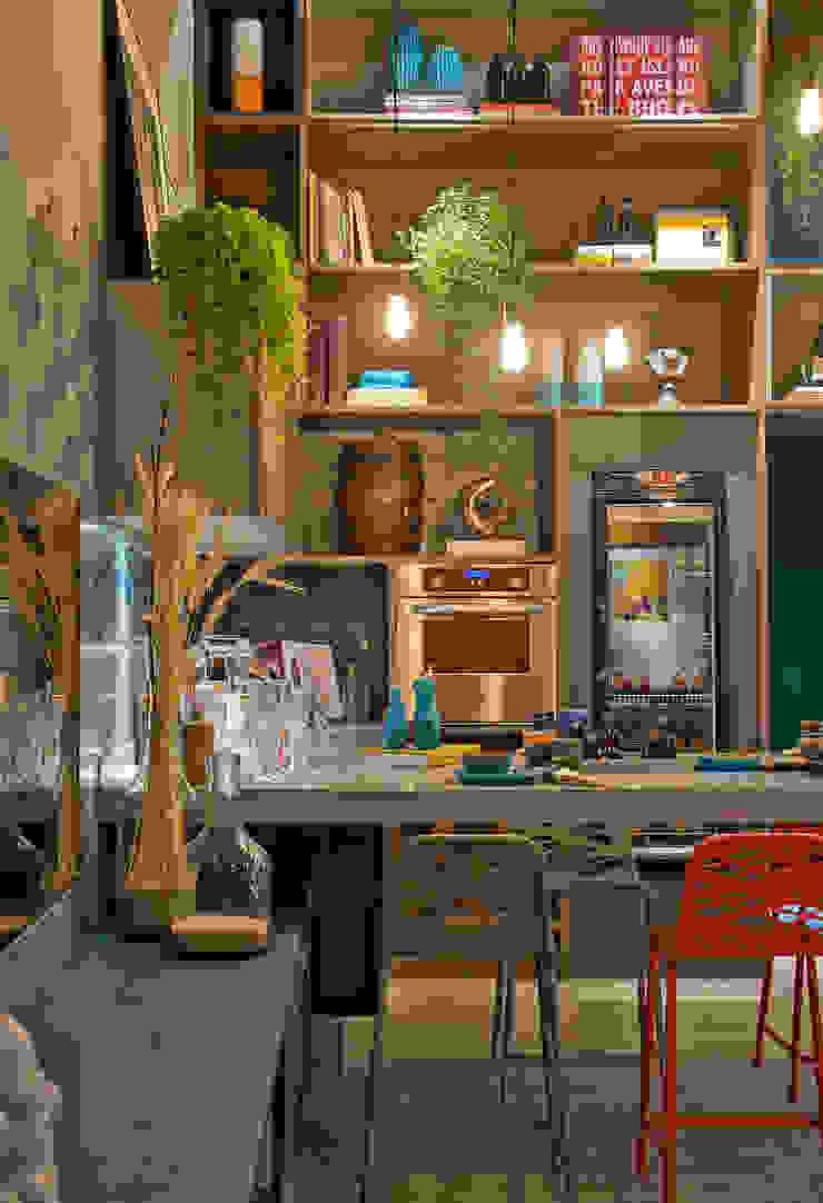 Ateliê do Mestre Cervejeiro Sarau Arquitetura Salas de estar modernas
