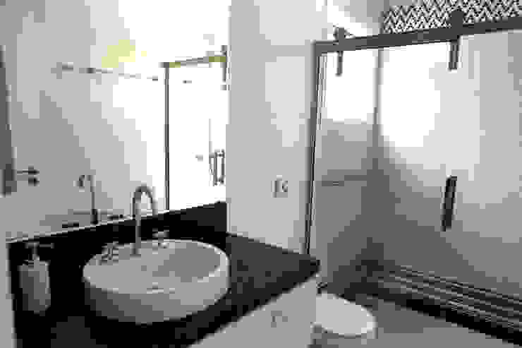 RESIDÊNCIA, Vettori Arquitetura Vettori Arquitetura Modern Bathroom