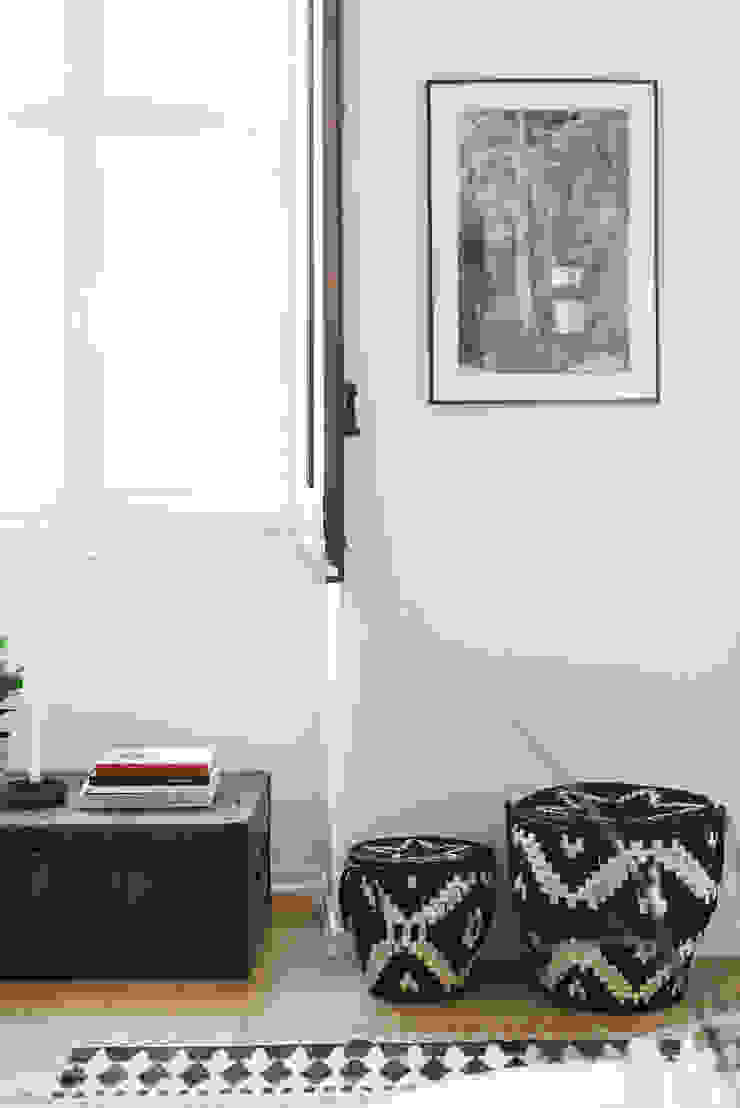 Modern living room by Architect Your Home Modern