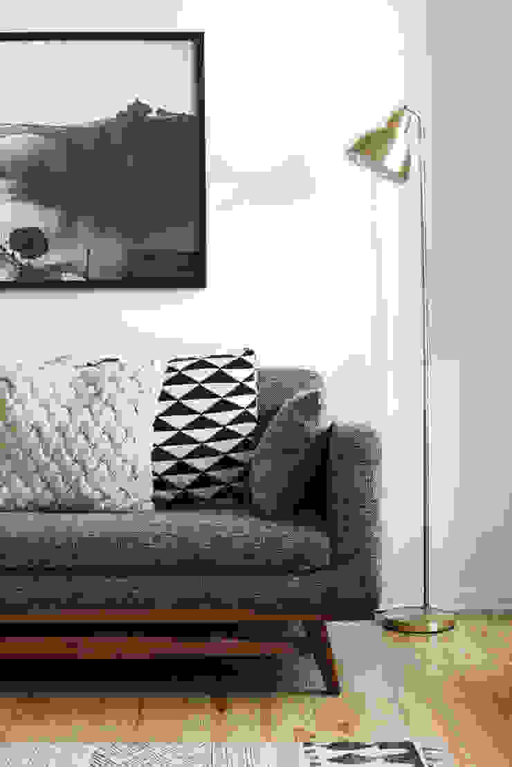 Modern living room by Architect Your Home Modern