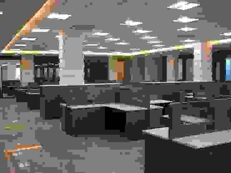 Corporate office Ornate Projects Modern study/office