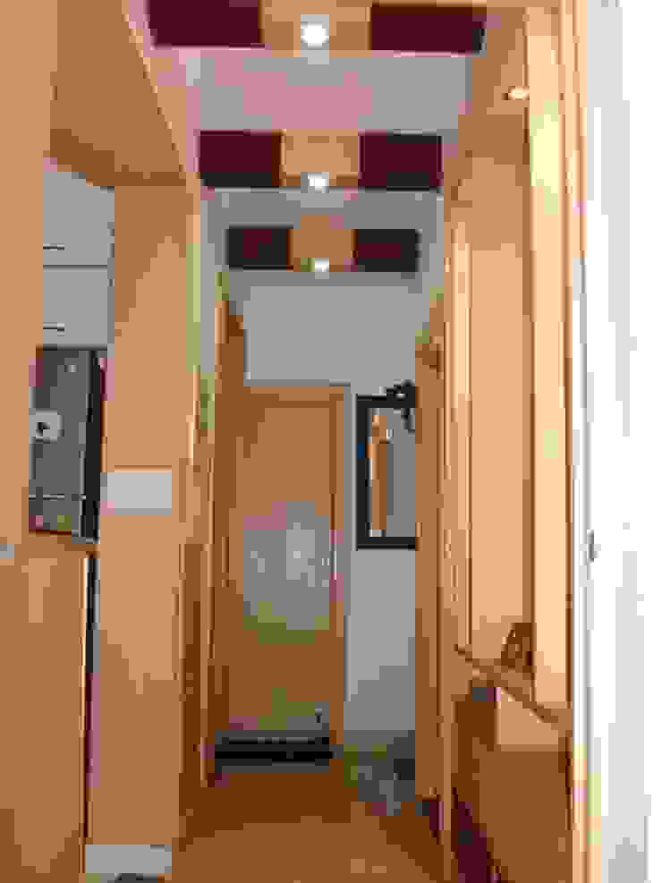 Architect Harish Tripathi & Associates Corredores, halls e escadas modernos