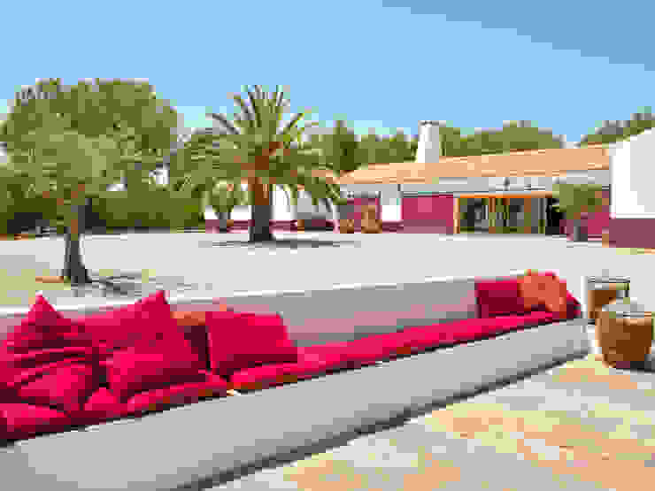 SA&V - SAARANHA&VASCONCELOS Casas de estilo rústico