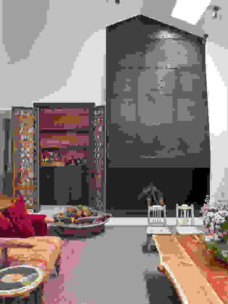 SA&V - SAARANHA&VASCONCELOS Salas de estilo rústico