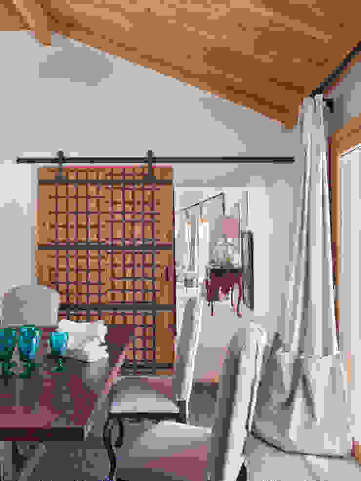 SA&V - SAARANHA&VASCONCELOS Comedores de estilo rústico