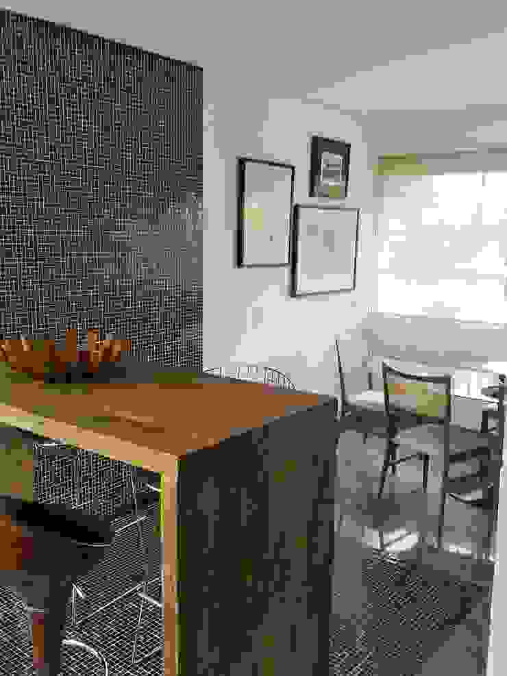 Luciani e Associados Arquitetura Столовая комната в стиле модерн