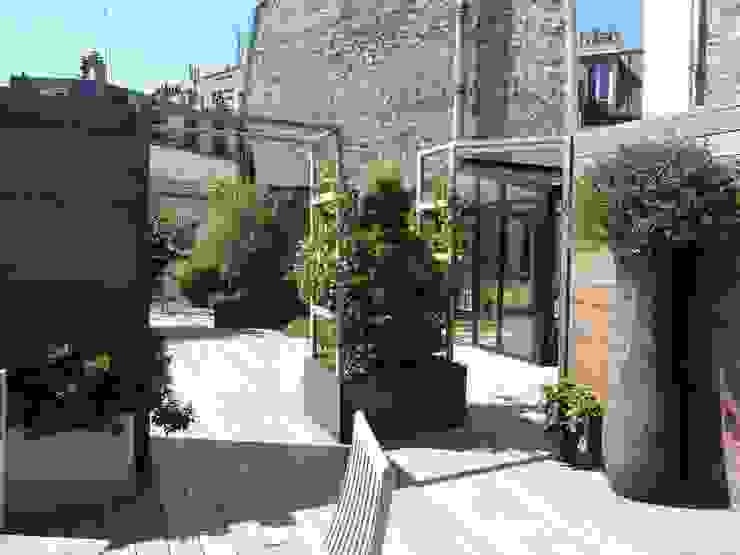 Scènes d'extérieur Balcone, Veranda & Terrazza in stile moderno