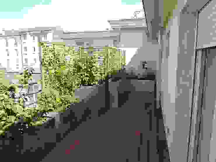Scènes d'extérieur Balcone, Veranda & Terrazza in stile moderno