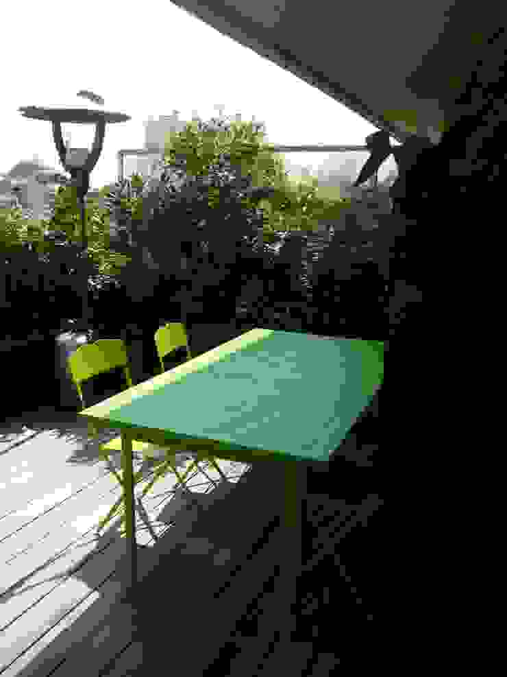 Scènes d'extérieur Balcone, Veranda & Terrazza in stile moderno